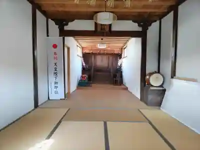 八柱神社（旭町）の本殿・本堂