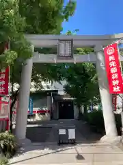 矢先稲荷神社の鳥居