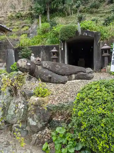 青泰山 浄土寺の狛犬