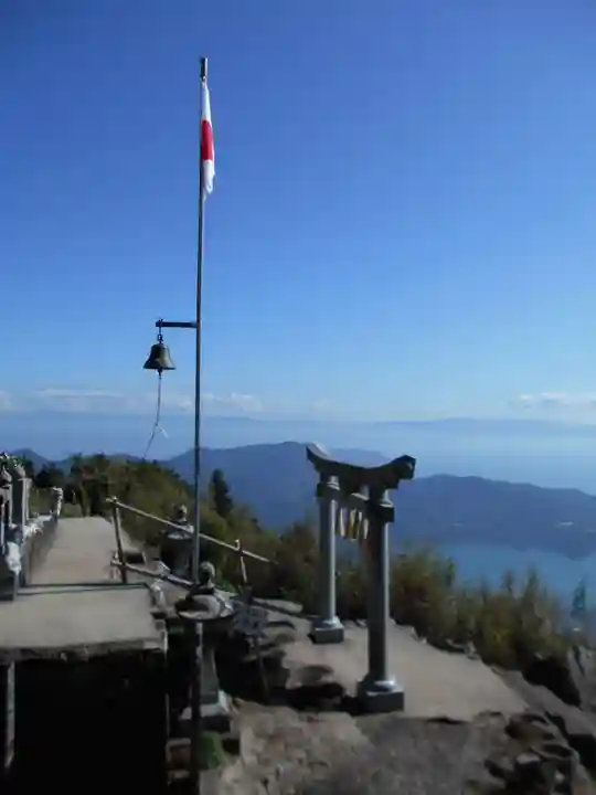 倉岳神社の鳥居