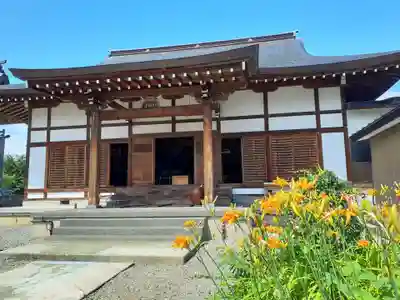 円満寺の本殿・本堂