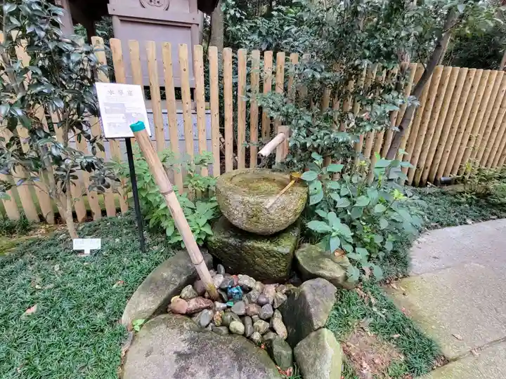 岩槻久伊豆神社の手水舎