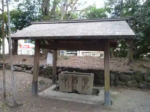 箕曲中松原神社の手水舎