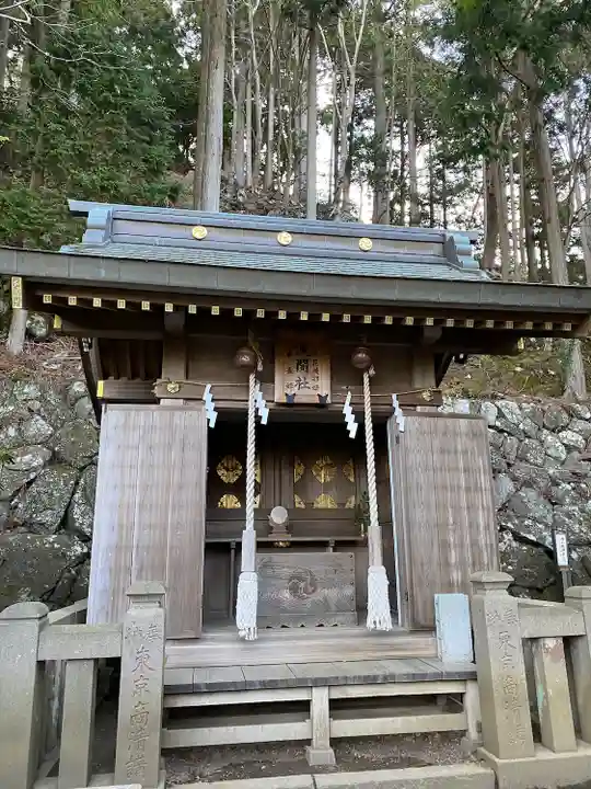 大山阿夫利神社の末社・摂社