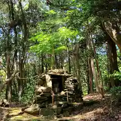 財賀寺の末社