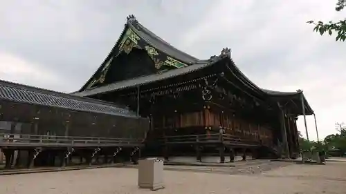 本山専修寺の本殿・本堂