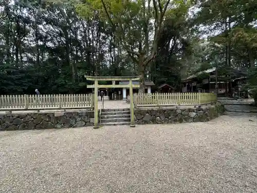 往馬坐伊古麻都比古神社(奈良県)