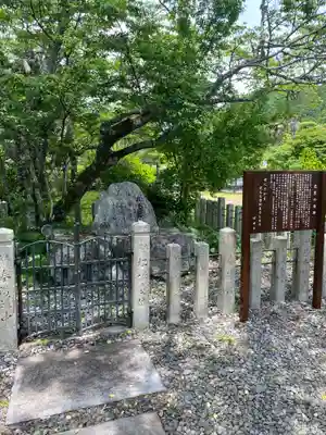 世尊寺(奈良県)