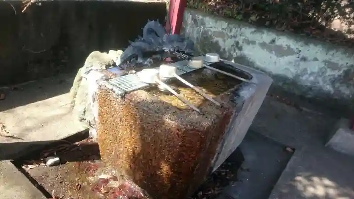 若宮八幡神社(東町)の手水舎