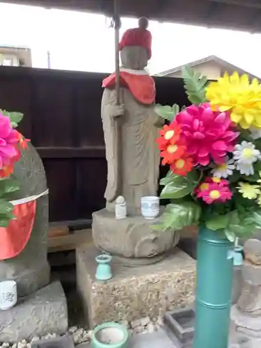 八田神明社の地蔵