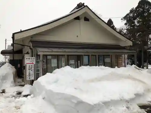 與志漏神社の建物その他