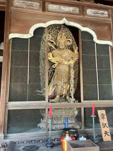 萬福寺の{uncategorized: "未分類", other: "その他", undefined: "問題あり", building: "その他建物", grave: "お墓", sacred_gate: "鳥居", guardian: "狛犬", statue: "像", buddha: "仏像", history: "歴史", nature: "自然", garden: "庭園", animal: "動物", pagoda: "塔", temizu: "手水舎", mountain_gate: "山門・神門", sanctuary: "本殿・本堂", subordinate: "末社・摂社", art: "芸術", scenery: "景色", jizo: "地蔵", ema: "絵馬", goshuin: "御朱印", omikuji: "おみくじ", items: "授与品その他", amulet: "お守り", goshuincho: "御朱印帳", eats: "食事", festival: "お祭り", votive_dance: "神楽", shichigosan: "七五三参", wedding: "結婚式", experience: "体験その他", initially: "初詣", around: "周辺", anti_infection: "感染症対策"}