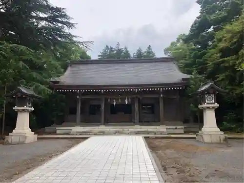 名和神社の本殿