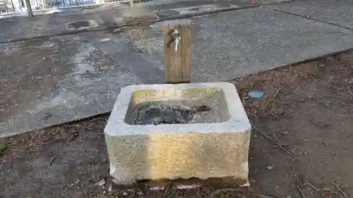 八坂三峯神社の手水舎
