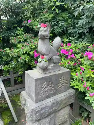 最上稲荷の{uncategorized: "未分類", other: "その他", undefined: "問題あり", building: "その他建物", grave: "お墓", sacred_gate: "鳥居", guardian: "狛犬", statue: "像", buddha: "仏像", history: "歴史", nature: "自然", garden: "庭園", animal: "動物", pagoda: "塔", temizu: "手水舎", mountain_gate: "山門・神門", sanctuary: "本殿・本堂", subordinate: "末社・摂社", art: "芸術", scenery: "景色", jizo: "地蔵", ema: "絵馬", goshuin: "御朱印", omikuji: "おみくじ", items: "授与品その他", amulet: "お守り", goshuincho: "御朱印帳", eats: "食事", festival: "お祭り", votive_dance: "神楽", shichigosan: "七五三参", wedding: "結婚式", experience: "体験その他", initially: "初詣", around: "周辺", anti_infection: "感染症対策"}