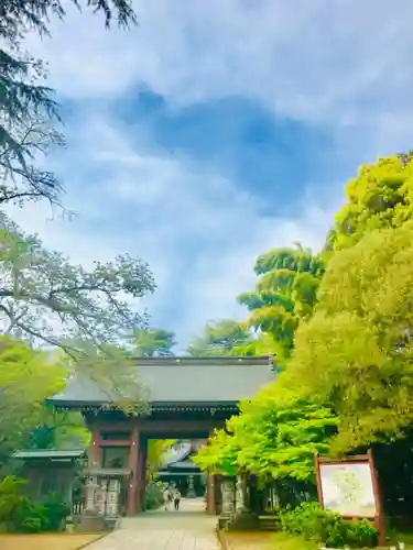 大宝八幡宮の山門