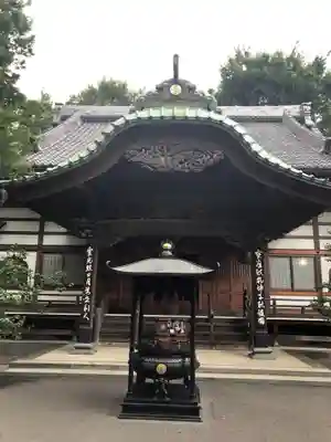 月窓寺の本殿・本堂