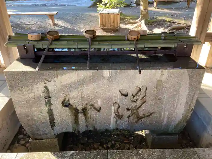 平塚八幡宮の手水舎