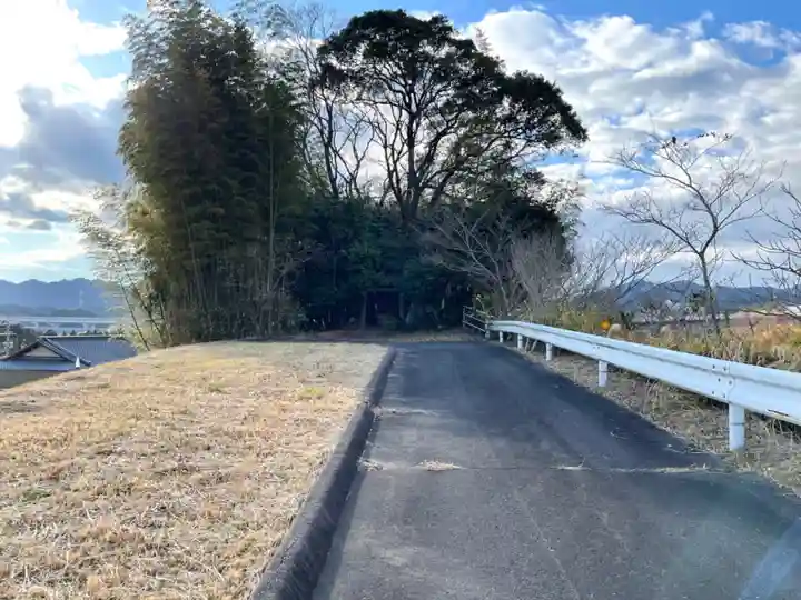 宇氣比神社の周辺
