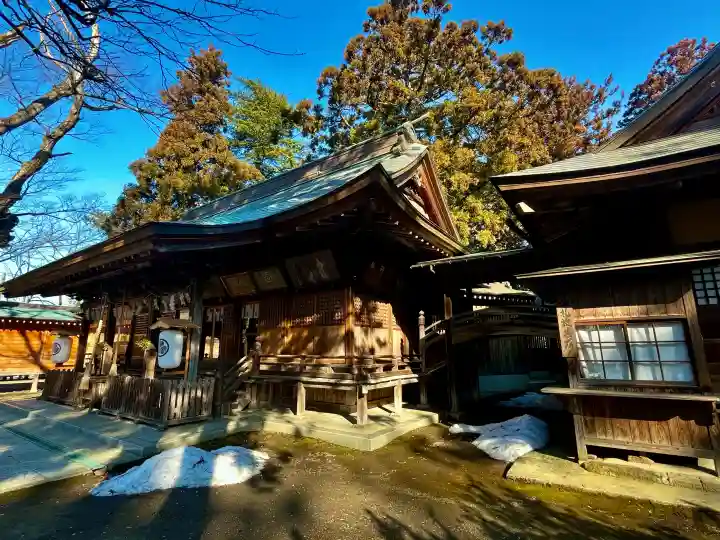 蠶養國神社の{uncategorized: "未分類", other: "その他", undefined: "問題あり", building: "その他建物", grave: "お墓", sacred_gate: "鳥居", guardian: "狛犬", statue: "像", buddha: "仏像", history: "歴史", nature: "自然", garden: "庭園", animal: "動物", pagoda: "塔", temizu: "手水舎", mountain_gate: "山門・神門", sanctuary: "本殿・本堂", subordinate: "末社・摂社", art: "芸術", scenery: "景色", jizo: "地蔵", ema: "絵馬", goshuin: "御朱印", omikuji: "おみくじ", items: "授与品その他", amulet: "お守り", goshuincho: "御朱印帳", eats: "食事", festival: "お祭り", votive_dance: "神楽", shichigosan: "七五三参", wedding: "結婚式", experience: "体験その他", initially: "初詣", around: "周辺", anti_infection: "感染症対策"}