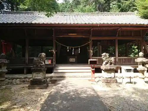 日吉神社の本殿・本堂