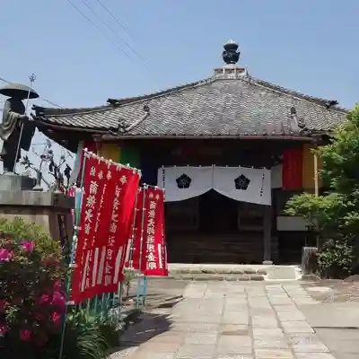 西照寺の本殿・本堂