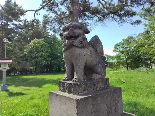 雨龍神社の狛犬