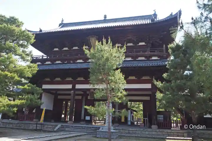 萬福寺の山門・神門