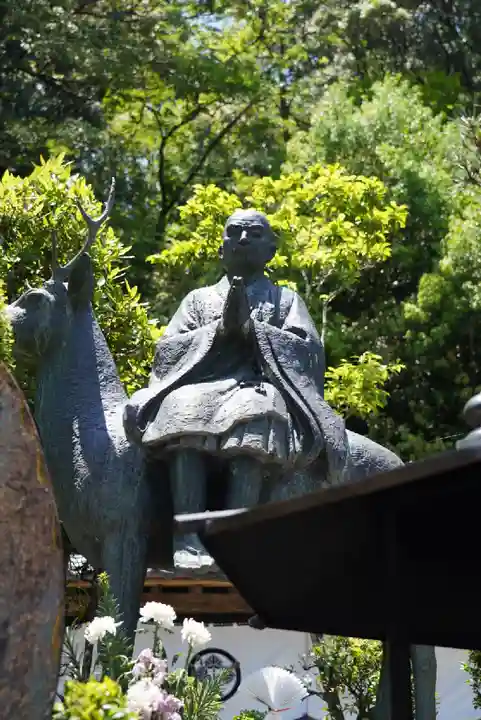 安養寺(立木観音)の像