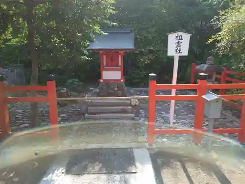 車折神社の末社・摂社