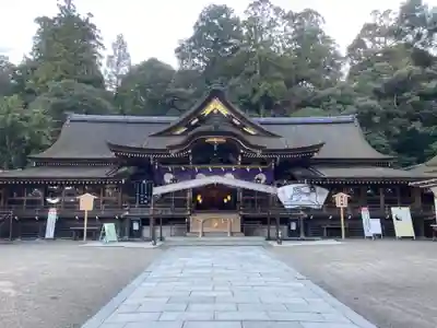 大神神社の本殿・本堂