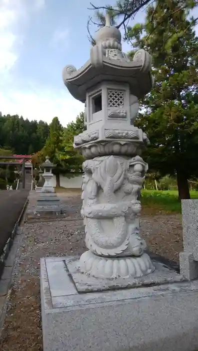 佐女川神社の建物その他