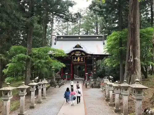 三峯神社(埼玉県)