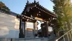 安楽寺の山門