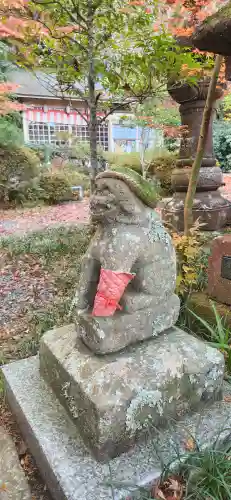 青麻神社の狛犬