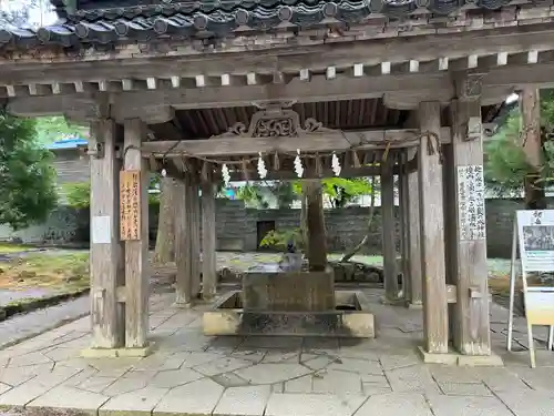 雄山神社中宮祈願殿(富山県)