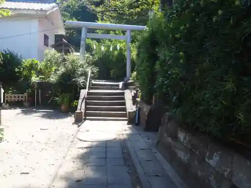 御霊神社の鳥居