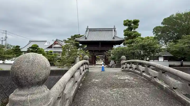 西林寺(愛媛県)