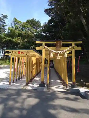 ほしいも神社の鳥居