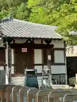 金剛寺の{uncategorized: "未分類", other: "その他", undefined: "問題あり", building: "その他建物", grave: "お墓", sacred_gate: "鳥居", guardian: "狛犬", statue: "像", buddha: "仏像", history: "歴史", nature: "自然", garden: "庭園", animal: "動物", pagoda: "塔", temizu: "手水舎", mountain_gate: "山門・神門", sanctuary: "本殿・本堂", subordinate: "末社・摂社", art: "芸術", scenery: "景色", jizo: "地蔵", ema: "絵馬", goshuin: "御朱印", omikuji: "おみくじ", items: "授与品その他", amulet: "お守り", goshuincho: "御朱印帳", eats: "食事", festival: "お祭り", votive_dance: "神楽", shichigosan: "七五三参", wedding: "結婚式", experience: "体験その他", initially: "初詣", around: "周辺", anti_infection: "感染症対策"}