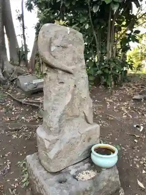 伝大日如来社の像