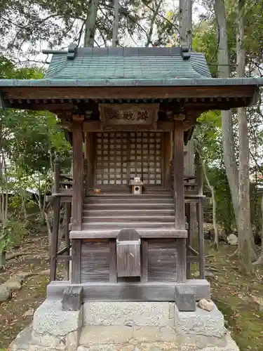 法界寺(日野薬師)の末社