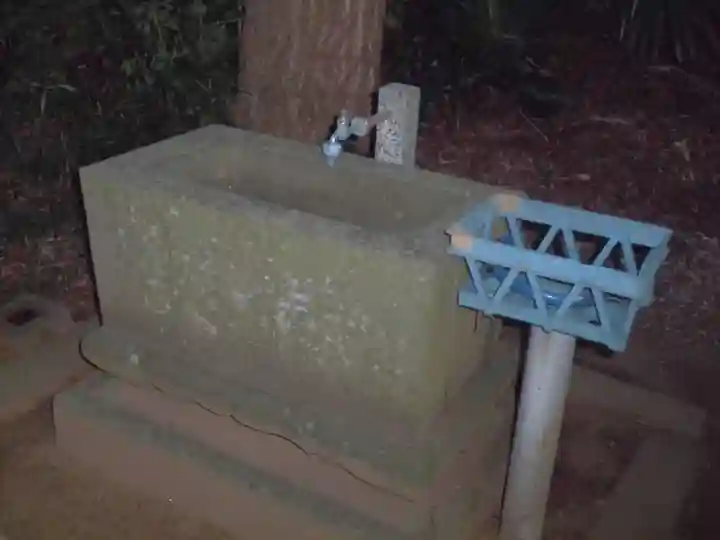 春日神社の手水舎