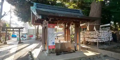 中目黒八幡神社の手水舎