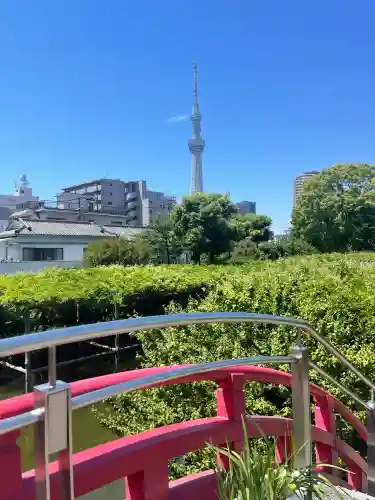 亀戸天神社の{uncategorized: "未分類", other: "その他", undefined: "問題あり", building: "その他建物", grave: "お墓", sacred_gate: "鳥居", guardian: "狛犬", statue: "像", buddha: "仏像", history: "歴史", nature: "自然", garden: "庭園", animal: "動物", pagoda: "塔", temizu: "手水舎", mountain_gate: "山門・神門", sanctuary: "本殿・本堂", subordinate: "末社・摂社", art: "芸術", scenery: "景色", jizo: "地蔵", ema: "絵馬", goshuin: "御朱印", omikuji: "おみくじ", items: "授与品その他", amulet: "お守り", goshuincho: "御朱印帳", eats: "食事", festival: "お祭り", votive_dance: "神楽", shichigosan: "七五三参", wedding: "結婚式", experience: "体験その他", initially: "初詣", around: "周辺", anti_infection: "感染症対策"}