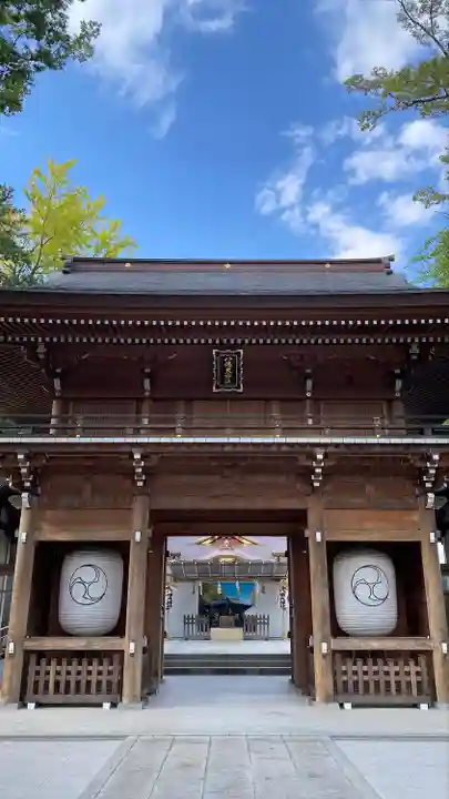 八幡大神社の山門・神門