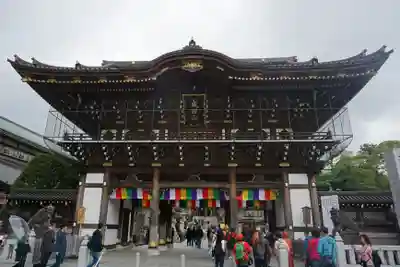 成田山新勝寺の山門・神門