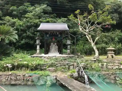 大日寺の末社