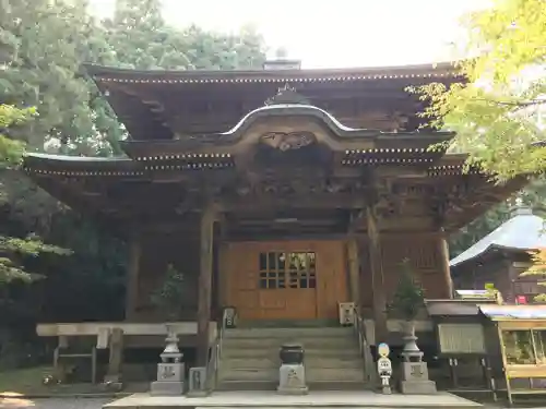 三角寺の本殿