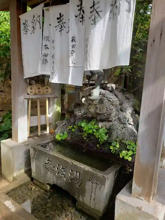 厳嶋神社の手水舎